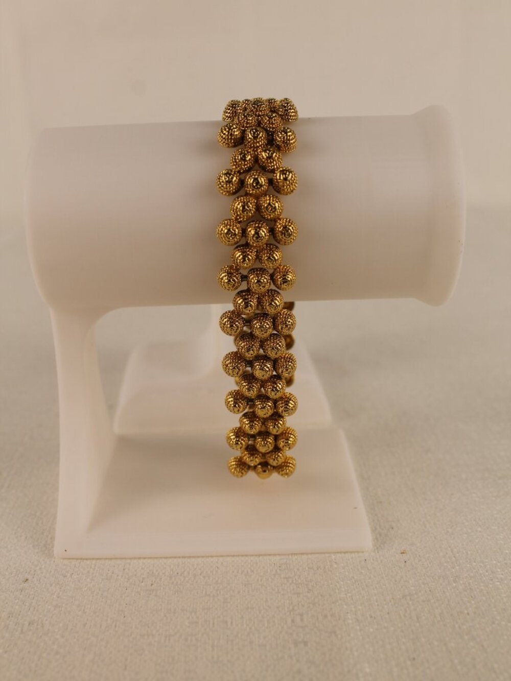 Vintage Gold Tone Textured Berry Cluster Bracelet Popcorn Bead Boho Cocktail